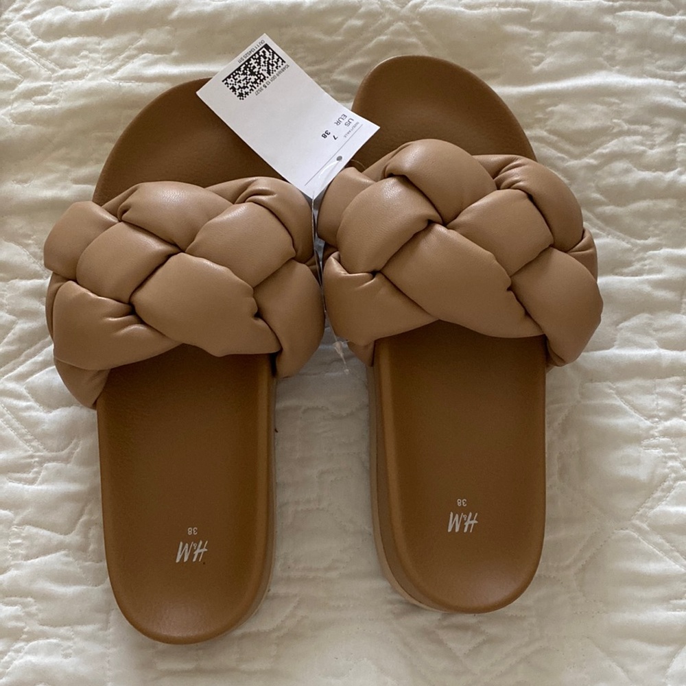 Size 7 H&M sandals NWT